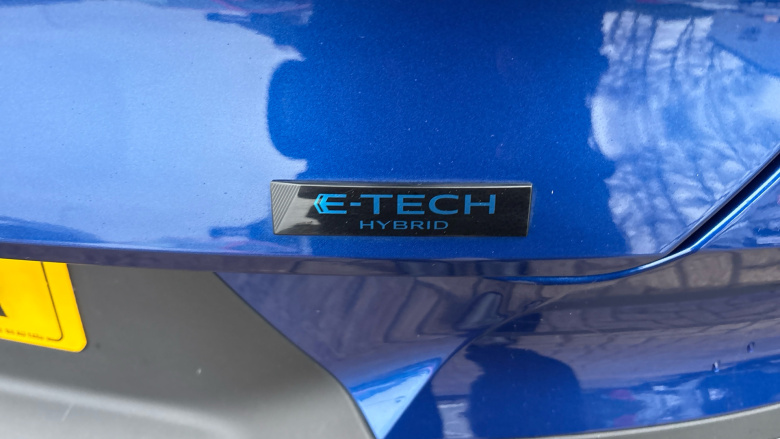 Renault Symbioz 1.6 E-Tech FHEV 145 Iconic Esprit Alpine 5dr Auto Hybrid Estate